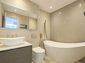 Photo 25- click for photo gallery